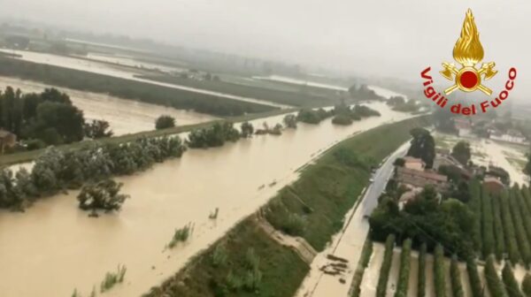 EMILIA ROMAGNA, L’ALLUVIONE TORNA A FAR PAURA. E L’ORTOFRUTTA TREMA